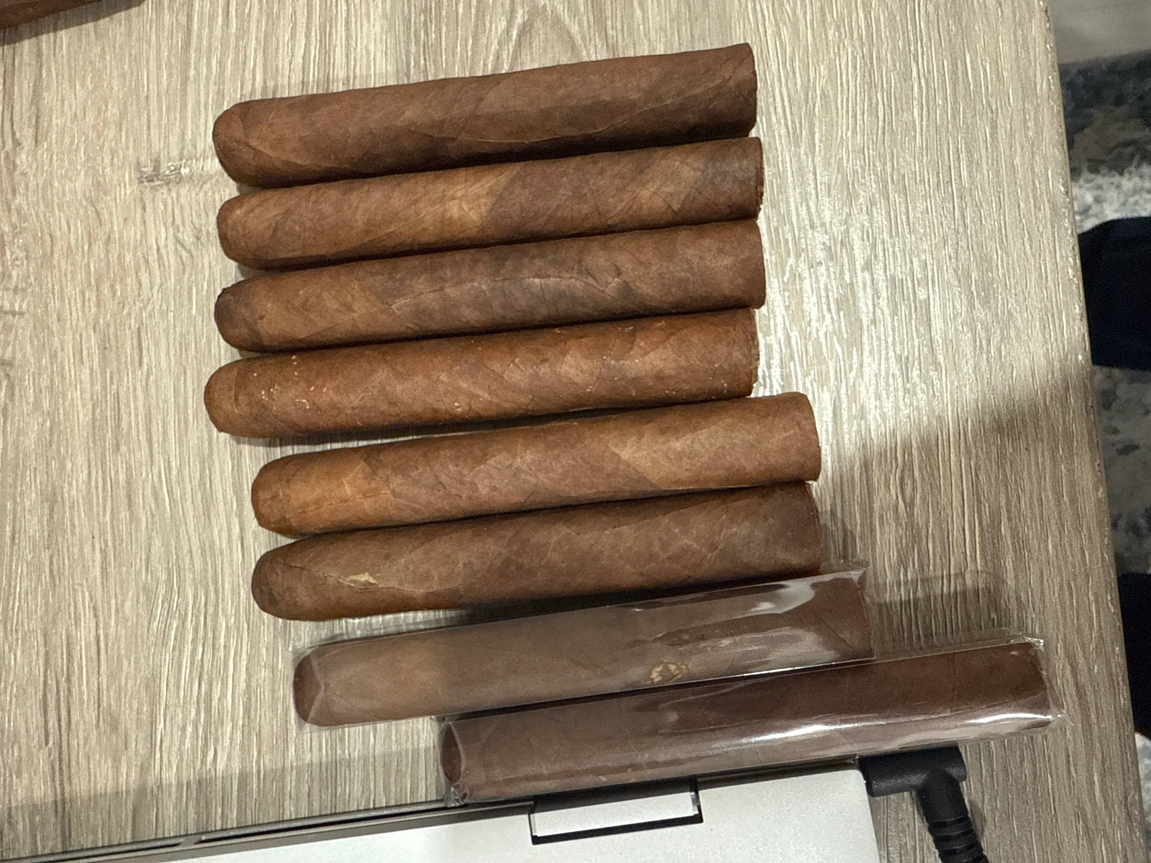 Finding clients for mobile cigar lounge